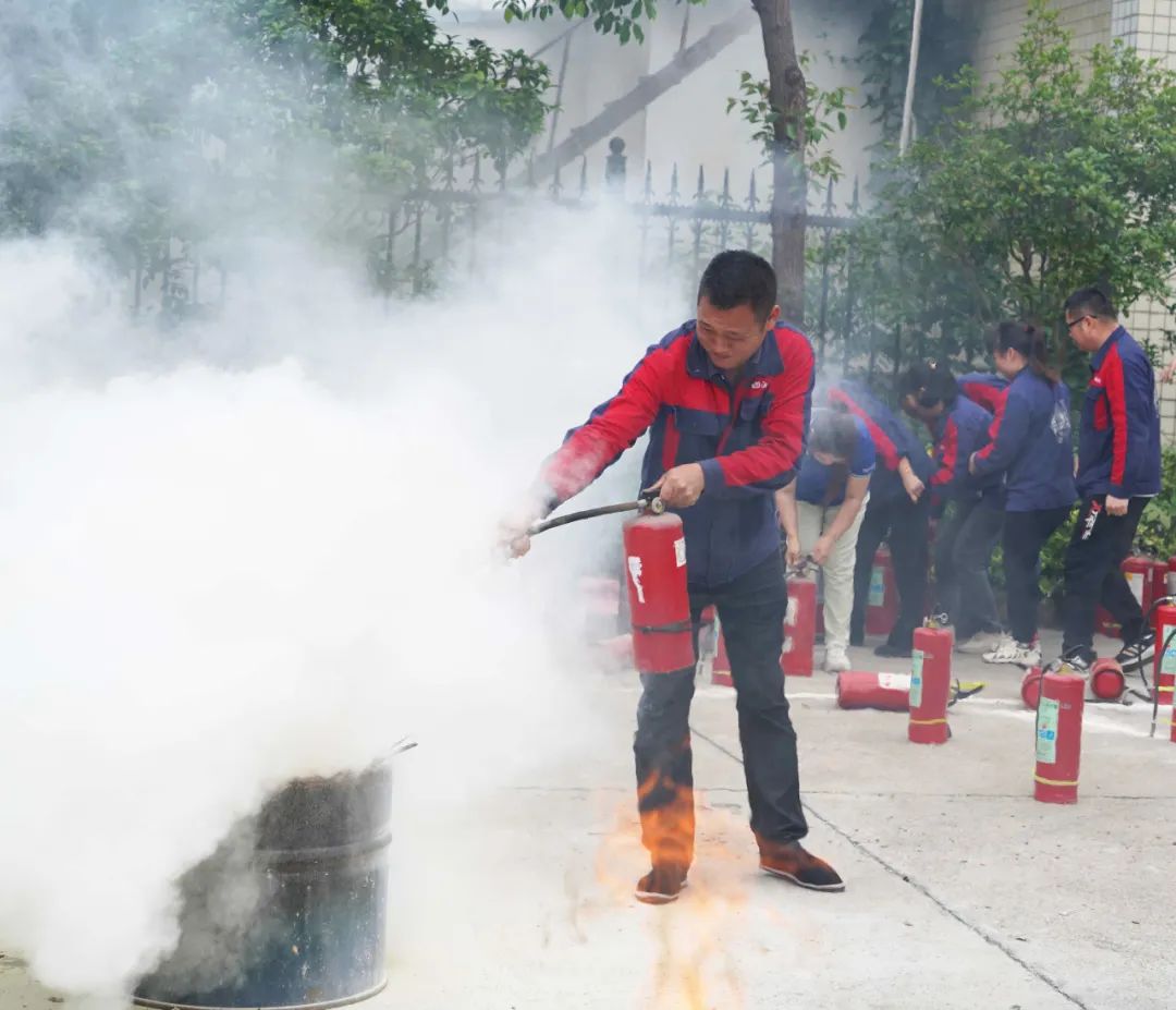 管家婆马报彩图