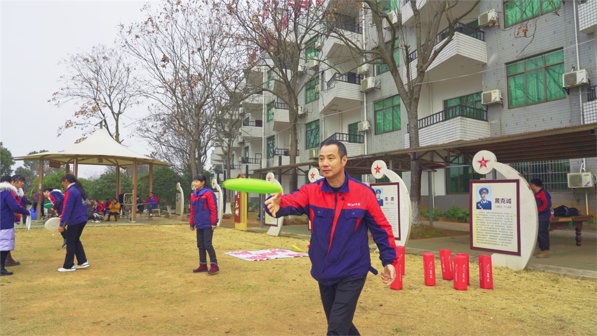 管家婆马报彩图