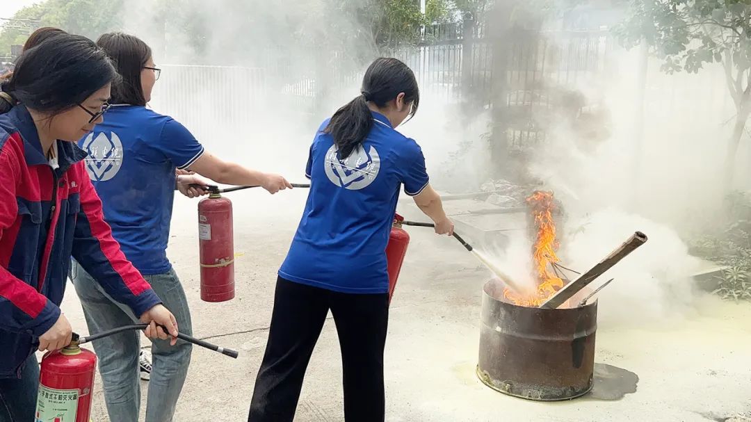 管家婆马报彩图